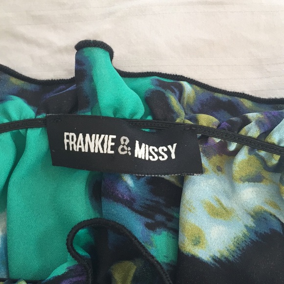 Off the shoulder blouse, M - Picture 7 of 8